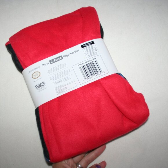 🏅 NTW MARIO KART PJs BOYS 6 7 PAJAMAS SET SHIRT PANTS GAMER NINTENDO BRAND NEW - Picture 6 of 10